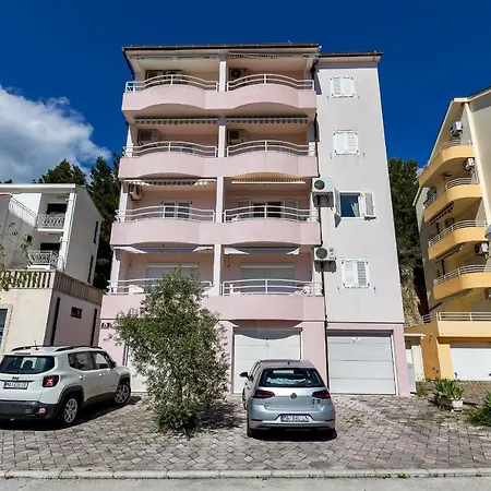 Newly Renovated Apartment With A Beautiful Sea View Emili Promajna Exterior photo